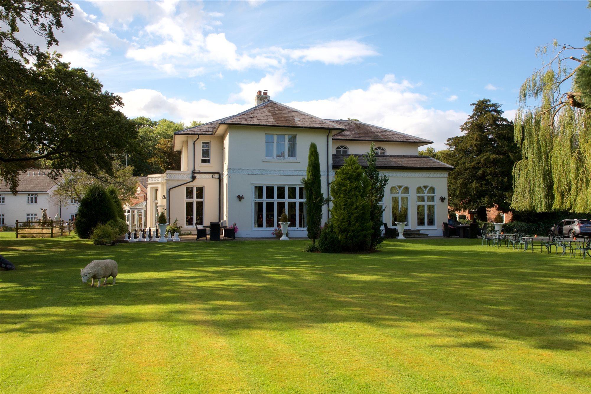 Wrexham Llyndir Hall Hotel, BW Signature Collection 체스터 외부 사진