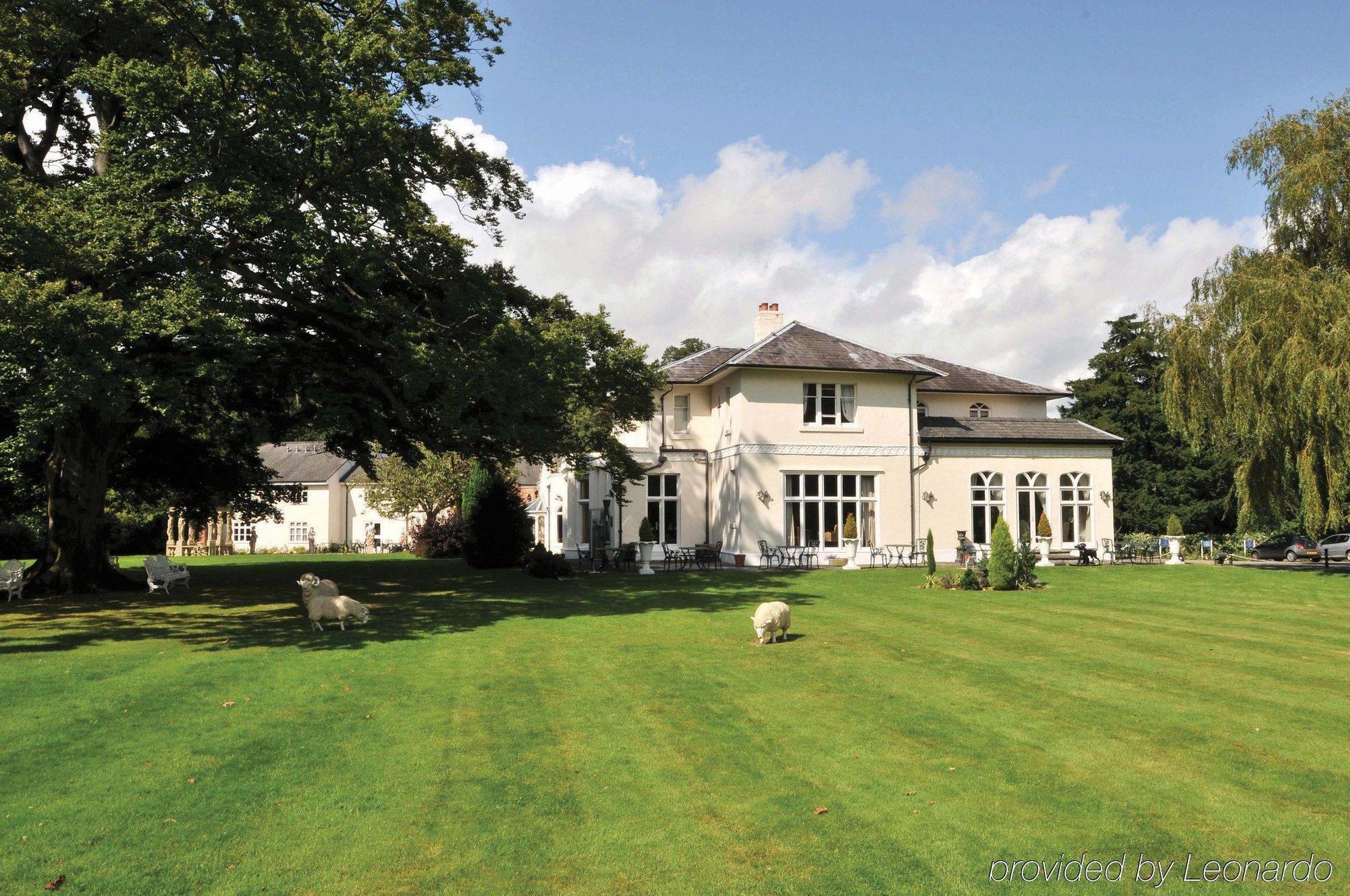 Wrexham Llyndir Hall Hotel, BW Signature Collection 체스터 외부 사진