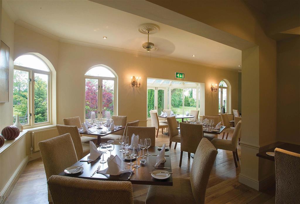 Wrexham Llyndir Hall Hotel, BW Signature Collection 체스터 레스토랑 사진