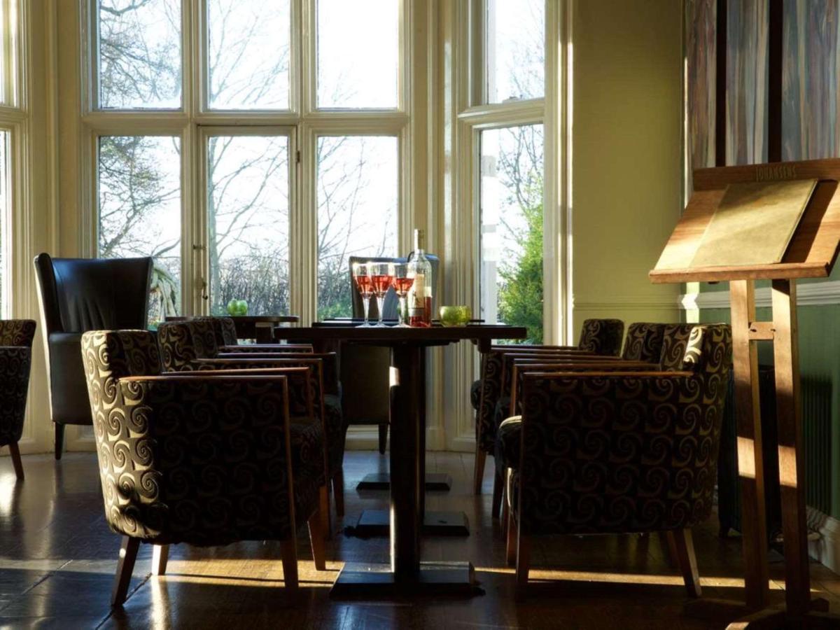 Wrexham Llyndir Hall Hotel, BW Signature Collection 체스터 외부 사진